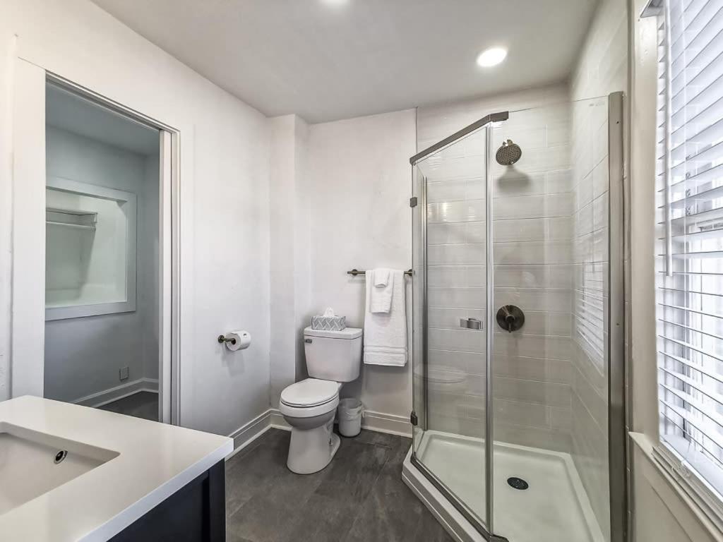 Newly Renovated Plaza Beauty-Three King Bedrooms Kansas City Dış mekan fotoğraf